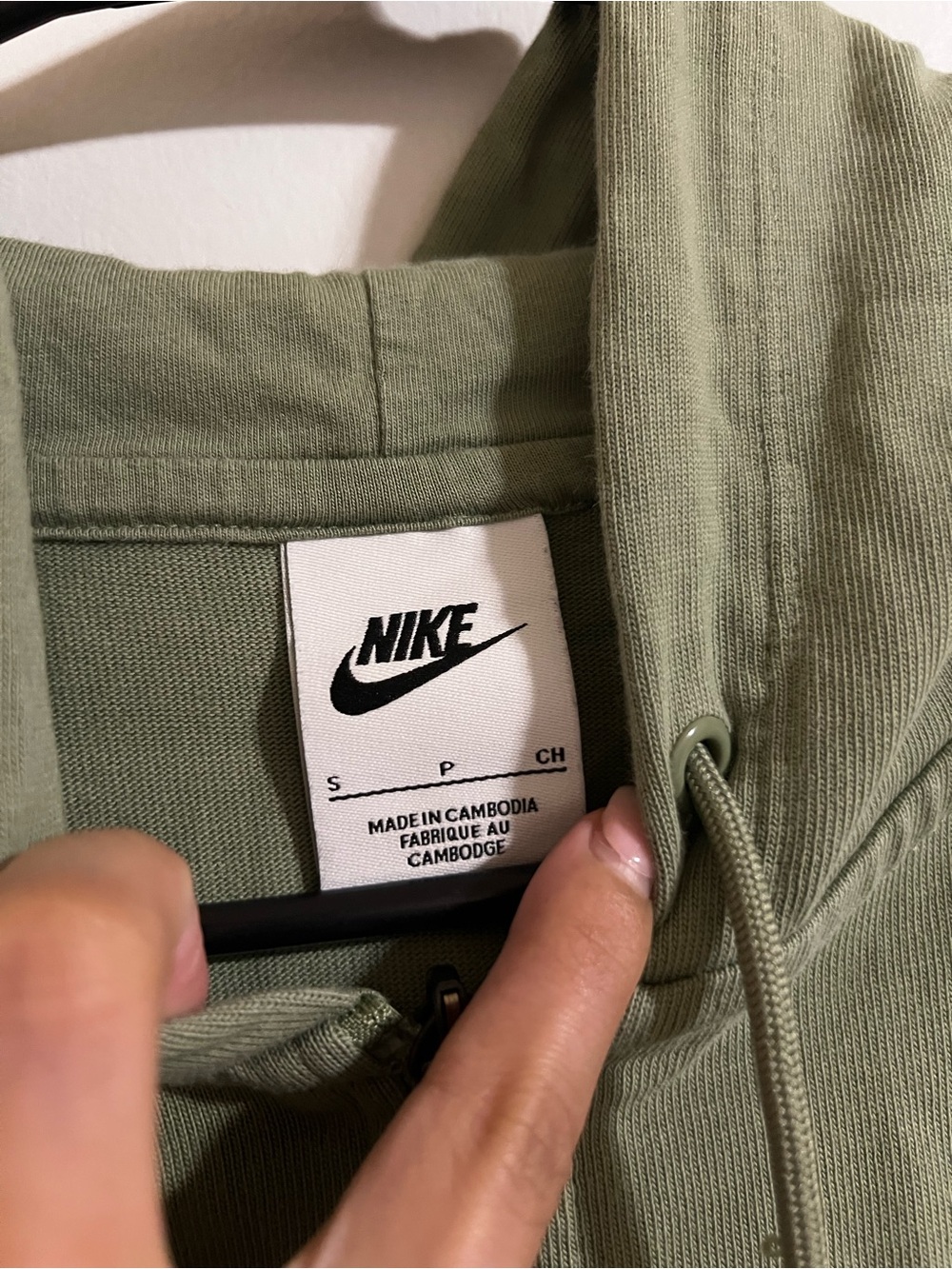 Nike Olive Green Zip-Up Hoodie Jacket with Swoosh - Picture 3 of 6